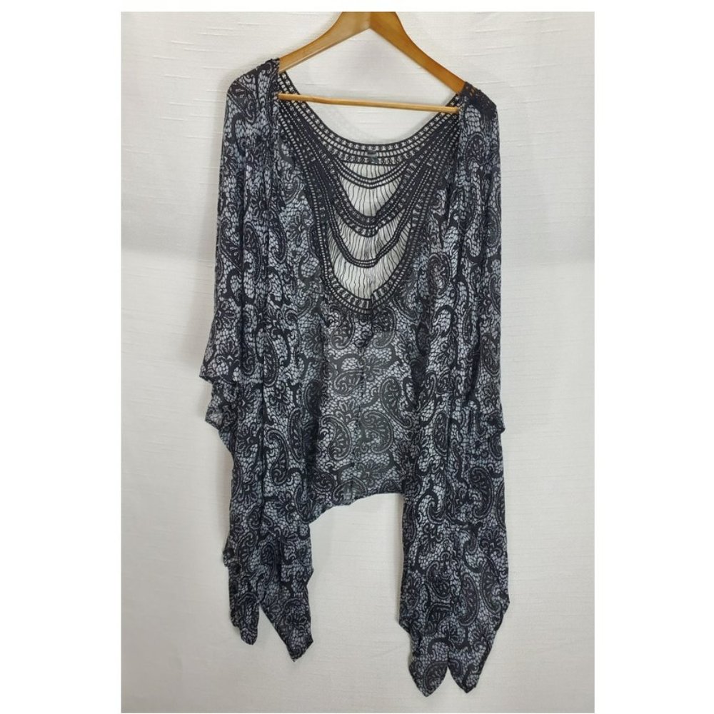 Lane Bryant Kimono Womens OS Gray/Black Crochet Back 3/4 Sleeve Waterfall Open